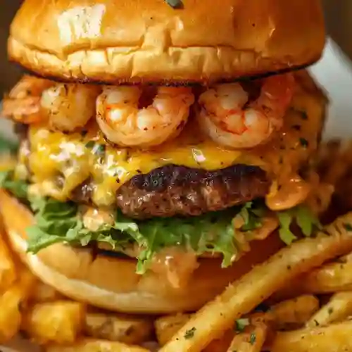 Burger Camarones + Papas