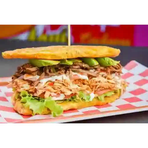 Patacon de Carne Mechada