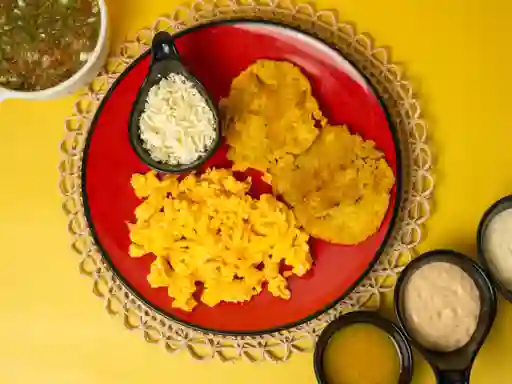 Desayuno De Huevo Y Corozo