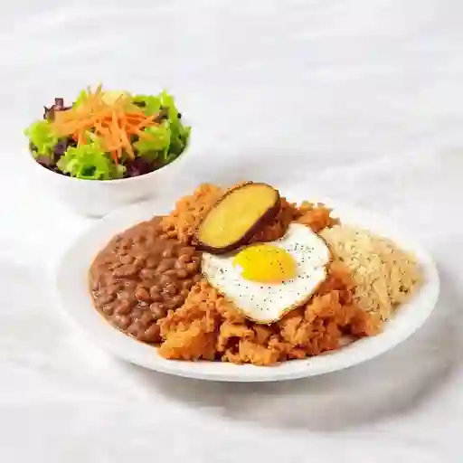 Bandeja con Chicharrón