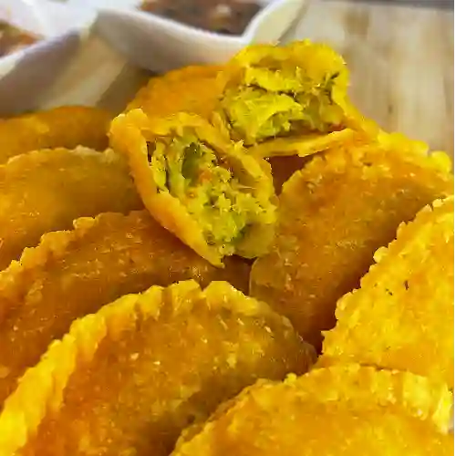 Combo Pollo/papa X50 Unidades