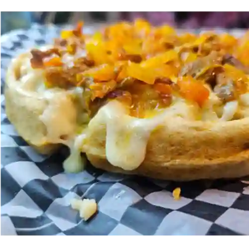Waffle Pizza Carne