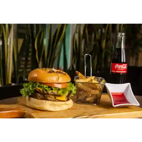 Hamburguesa Doble Carne en Combo