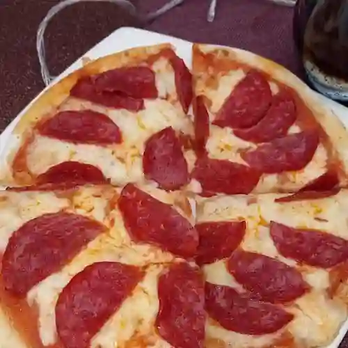 Pizza Pepperoni Familiar