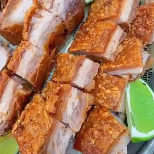 Chicharrón Carnudo