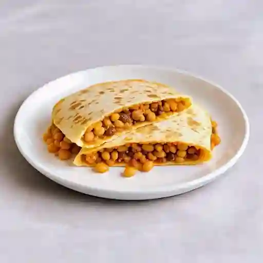 QUESADILLA DE CHILI CON CARNE Y ARRACHERA