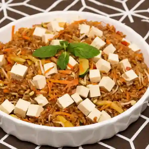 Arroz Vegetariano con Tofu ( 3 Personas)