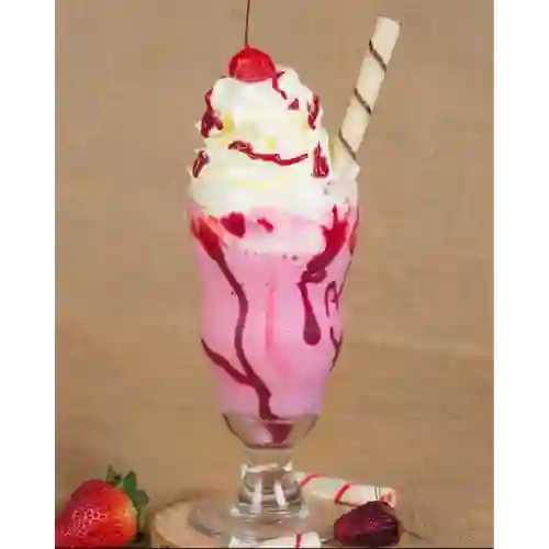 Malteada Frutos Rojos