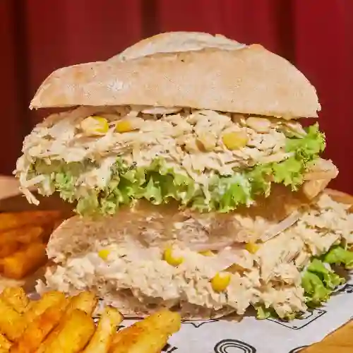 Pollo Desmenuado Especial
