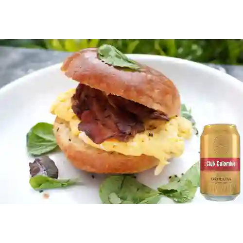 Combo Breakfast Burger + Club col. Dorada Lta 330ml