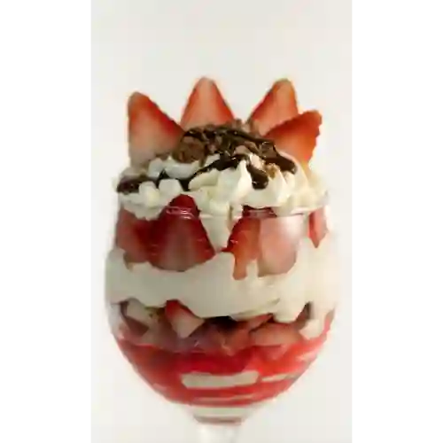 Fresas con Crema y Helado