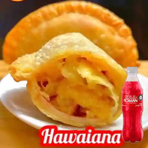 Combo Empanada Hawaiana + Kola Román Original 400ML