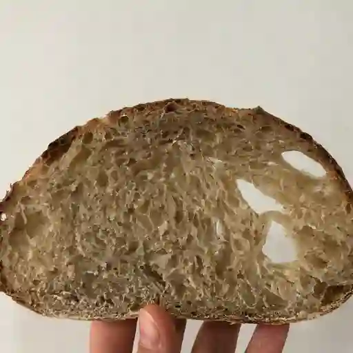 Pan masa madre integral