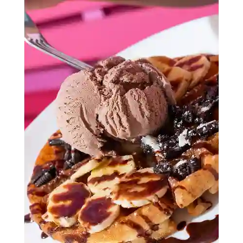 Waffle + Helado de Chocolate