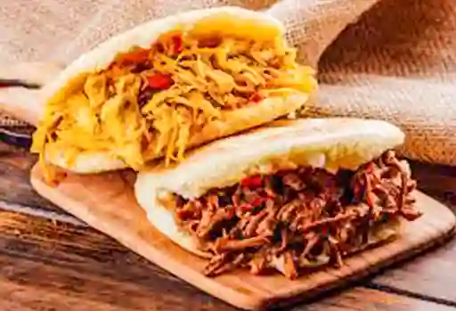 Arepa Rellena Mixta