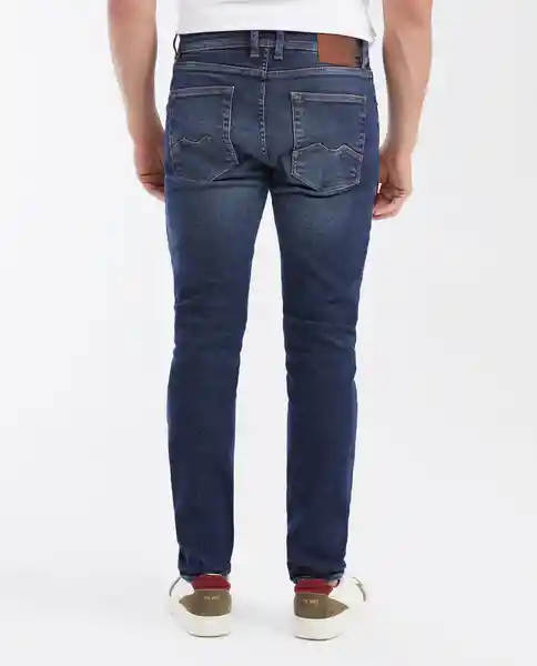 Jean Straight Fit- Azul Clásico Oscuro T 32/32 Chevignon