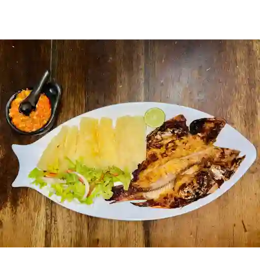 Pescado zarandeado al carbón 400g