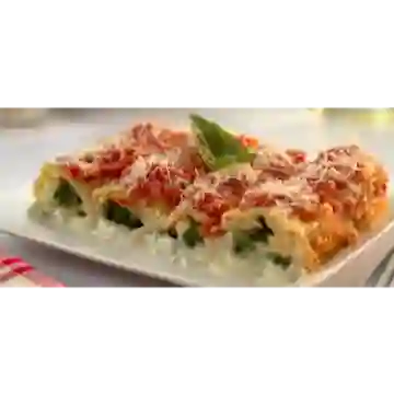 Canelonni de Ricotta y Espinaca