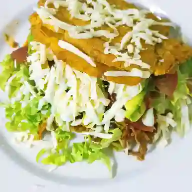 Patacon de Carne Desmechada