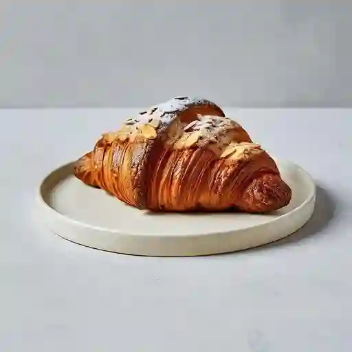 Croissant De Almendras