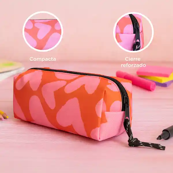 Cartuchera Estampado de Corazón Serie Black & White Rosa Miniso