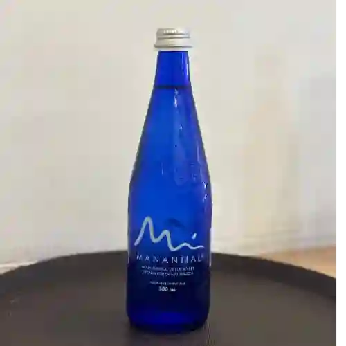 Agua Sin Gas