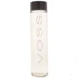 Voss Agua Mineral con Gas
