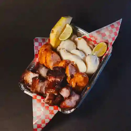 Chicharron Mas Chorizo