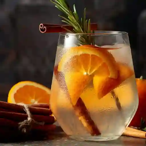 Gin tonic orange