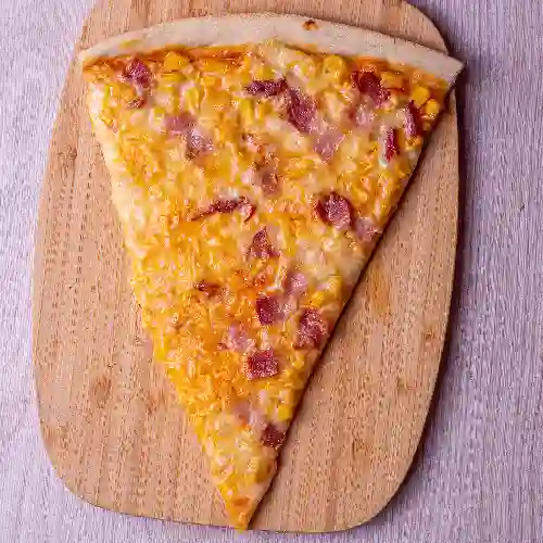 Pizza de Maíz y Tocineta