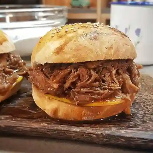 Sándwich de cerdo