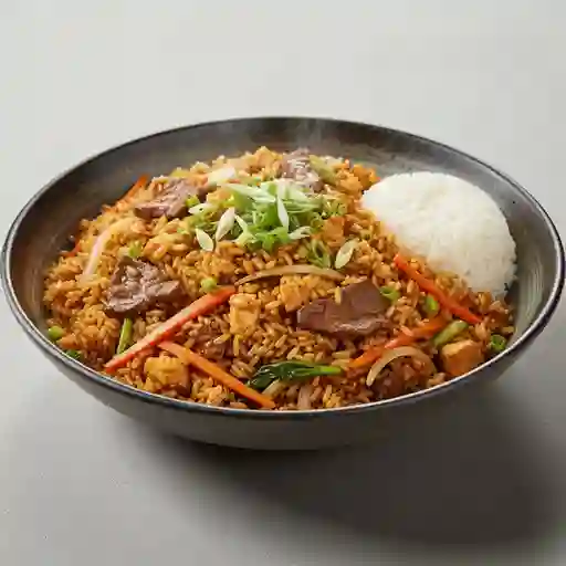 Arroz Con Pollo Y Carne Medio