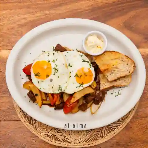 Lomo Saltado a Caballo