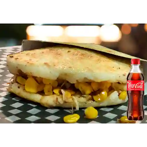 Combo Arepa Criolla + Coca Cola Original 400 ml