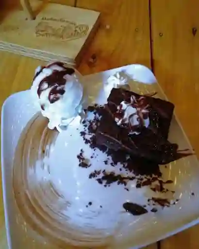 Brownie con Helado