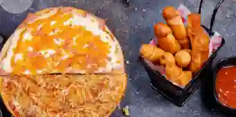 Pizzeta Fusión (30cm) + Deditos de Queso + Gaseosa 1Lt