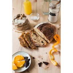 Pan de Naranja Con Chocolate Negro