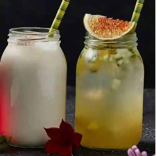 Agua de Pepino Piña Jengibre