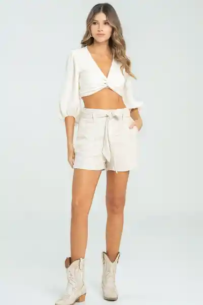 Short Mucura Color Beige Claro Talla 10 Ragged