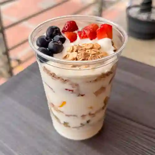 Arma Tu Parfait Yogurt Griego 9 Oz