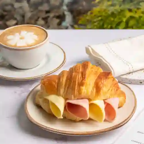 Croissant de Jamón Koller