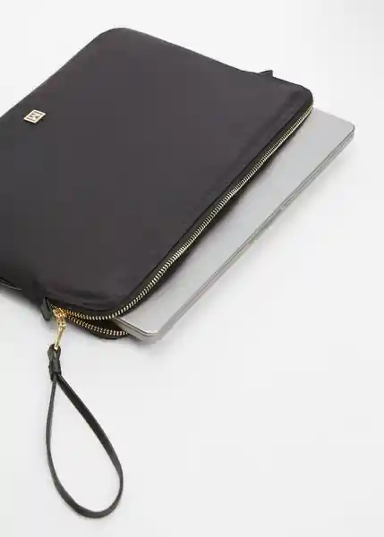 Funda Nil Negro G Mango