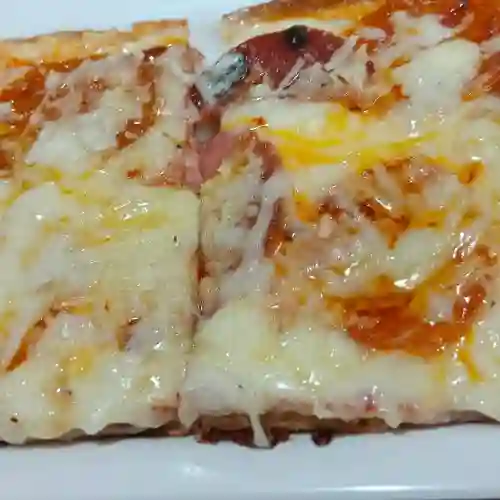 Pizza Diavola