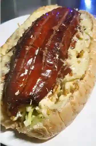 Perro Caliente Suizo