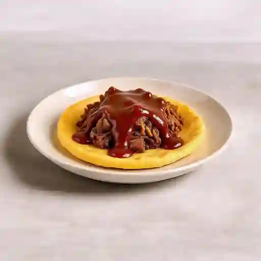 Arepa Con Carne Desmechada