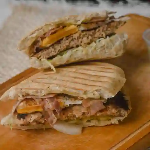 Sándwich Especial Atún