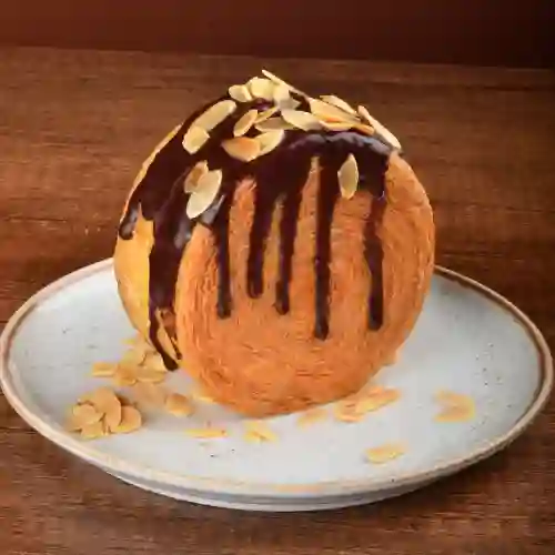 Croissant Roll New York Chocolate