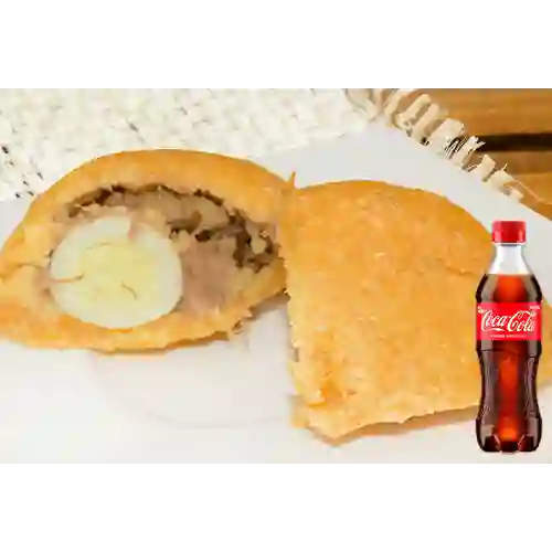 Empanada Especial de Carne. + Cocacola Org 400ml