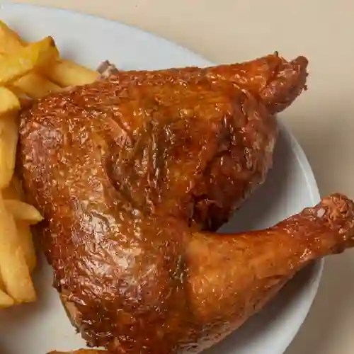 Cuarto de Pollo Dorado