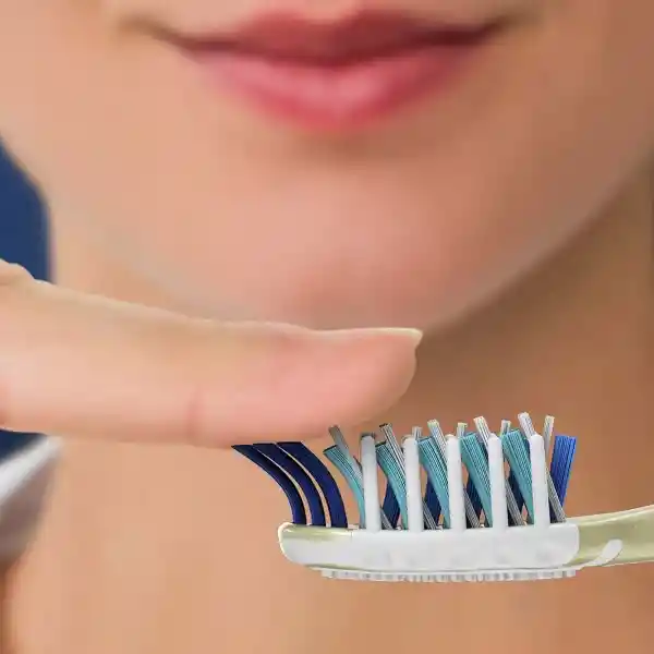 Oral-B Advanced 7 Beneficios Cepillos Dentales Suave 5 Unidades